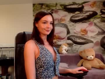 female cam girl jennycutey image #1488799