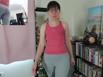 female cam girl ellynaomi image #2317610