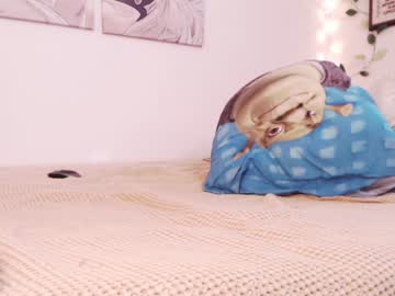 female cam girl eeeveee image #1658570