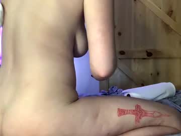 female cam couple dingoprince image #3418118