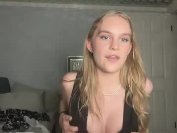 female cam girl hijanett image #4072541