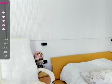 female cam girl hee_jin image #1681851