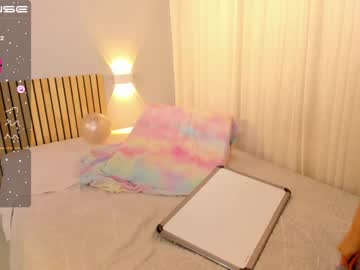 female cam girl little_effy18 image #3653340
