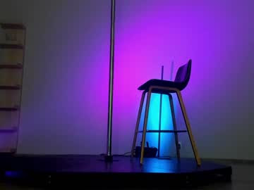 female cam girl _meganmeow_ image #3254197