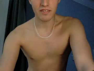 female cam man nonrelevant01 image #484561