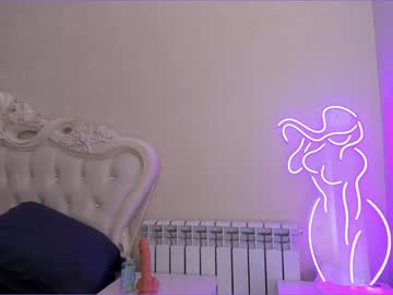 female cam girl akura_01 image #2461653
