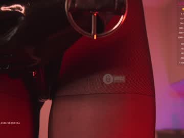 female cam girl bronnica image #185170