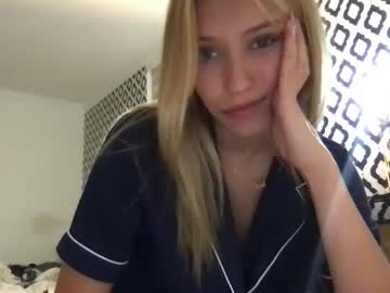 female cam girl paigesylviaa image #4054785