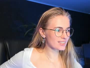 female cam girl linellali image #2855781