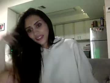 female cam couple daddyfuckspersian image #3312333