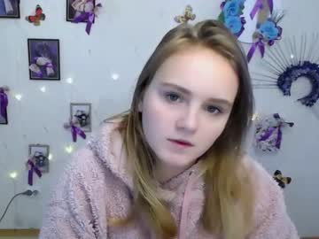 female cam girl shy_cute_emma_ image #2989157