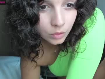 female cam girl lilbeccaxo image #2985062