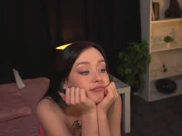 female cam girl ella_knockers_xl image #3156085
