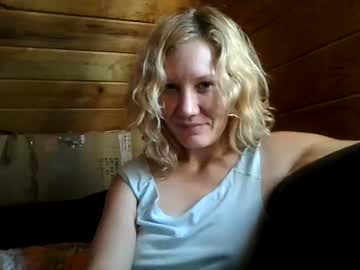 mistressdesire22  female  webcam