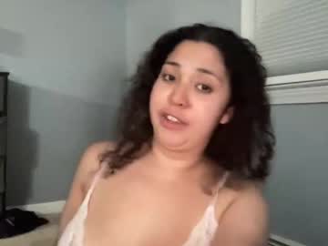 female cam couple rosschamp69 image #4069840