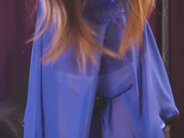 female cam girl francescadomi image #2908239