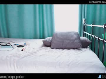 female cam girl poppy__parker image #1684115