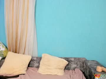 female cam girl _0k_ image #1589775