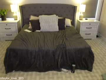 female cam girl taylor_love_303 image #522442