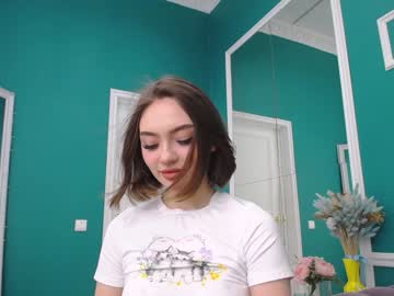 female cam girl adelewilson__ image #1115117