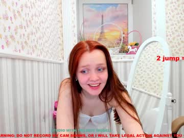 sophie__shy  female  webcam