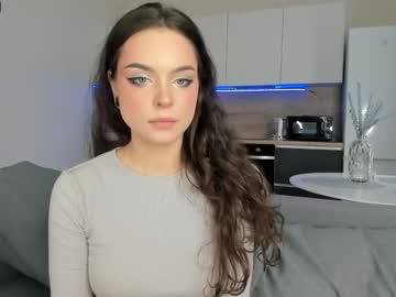 female cam girl girl_of_yourdreams image #2200144