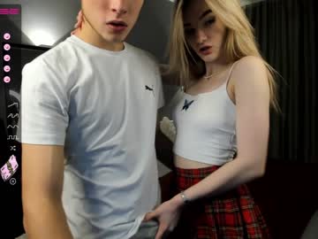 female cam couple kriseva image #2938011