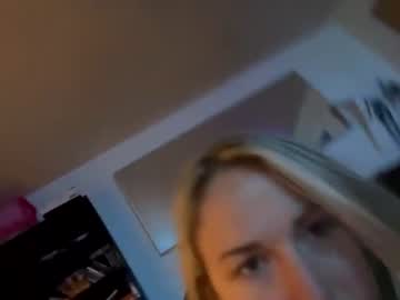 lambadaloira  female  webcam