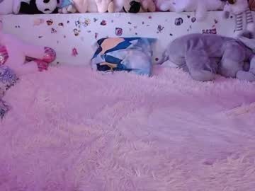 female cam girl babyfromtheforest image #590459