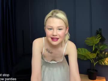 female cam girl shy_angel1 image #3677707