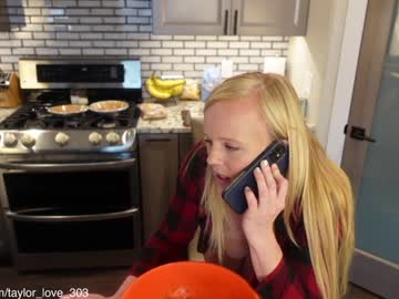 female cam girl taylor_love_303 image #507242