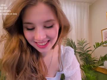 female cam girl milablush image #3020401