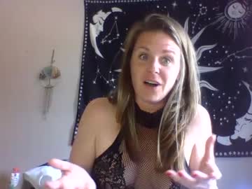 female cam girl naughtyymarie420 image #3935908