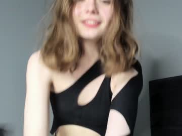female cam girl mxxnsxsul image #2439919