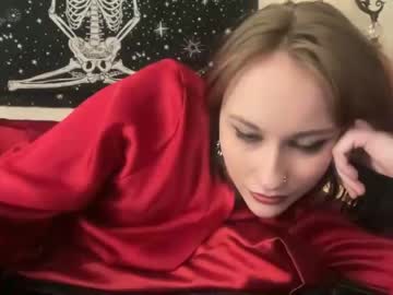 7uckyjinx  female  webcam