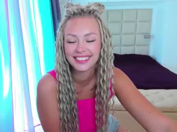 female cam girl 8a8y_nura image #2315891