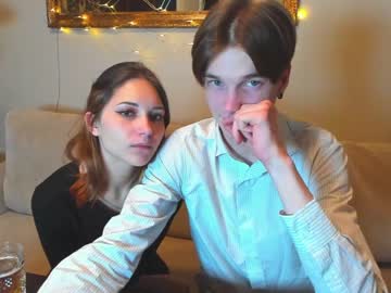 female cam couple del_n_wayne image #2405304