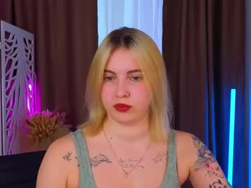 female cam girl ginnygo image #4065263