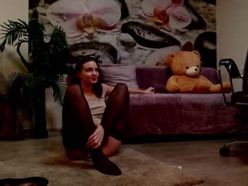 female cam girl jennycutey image #1144022