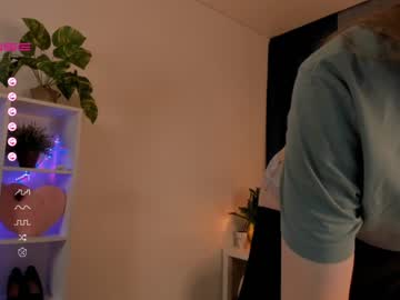female cam girl gracestanley image #3272557