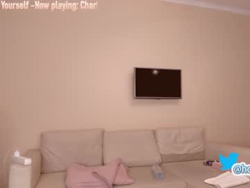 female cam girl hollyextra image #621900