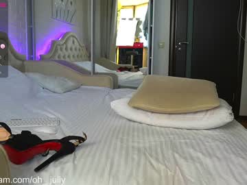 female cam girl oh_julie image #2623795