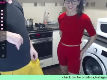 female cam couple maya_and_guests image #1057876