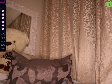 female cam girl fallen_angel_18 image #2819494