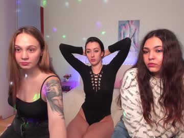 female cam couple sevara07 image #1106071
