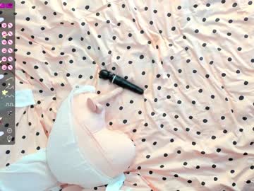 female cam girl ayeon image #2277678
