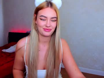 female cam girl 8a8y_nura image #3598235