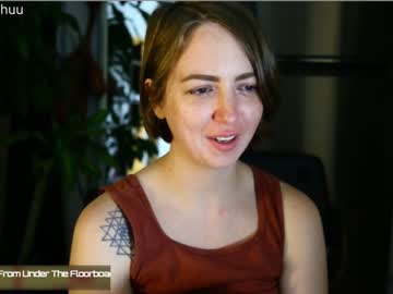 female cam girl maeveminx image #1660110