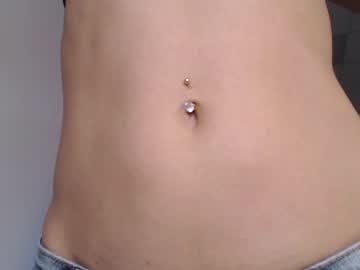 female cam girl motorboat_me image #3791115