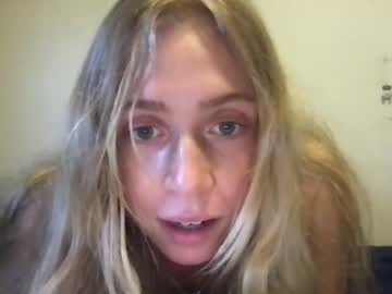 female cam girl beaniegee image #3966604